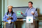 Andrew Miller of Amazon Watch introduces a blessing by U'wa elder and spiritual leader Roberto 'Berito' Cobaria.
Photo by Eric Slomanson/slomophotos.com - Copyright 2010.