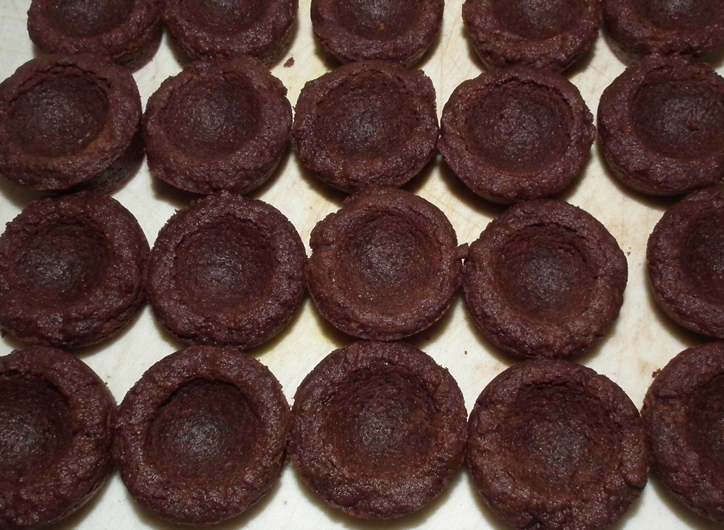 [Ready%2520to%2520fill%2520Chocolate%2520Cookie%2520Cups%255B4%255D.jpg]