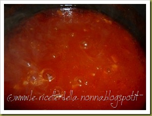Raviolini di carne con sugo di pomodoro e pancetta affumicata (4)