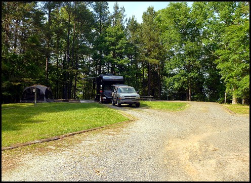 00 - Campsites 18 on left, 17  on right