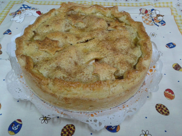 Tarta de manzana y moras