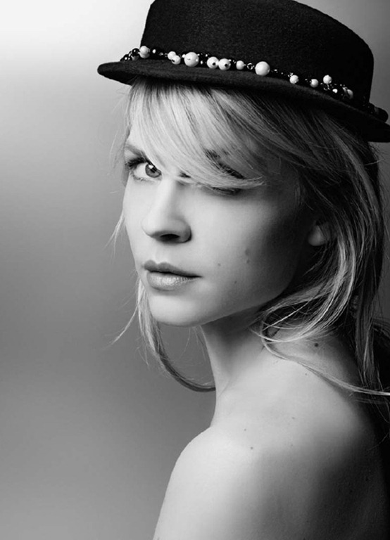 [Clemence-Poesy-Sasha-Pivovarova-for-Maison-Michel-Autumn-Winter-2011-09%255B3%255D.jpg]
