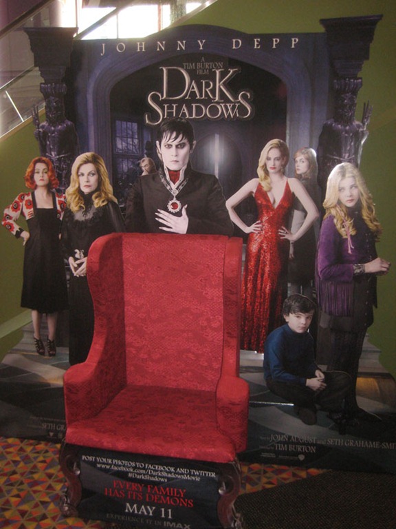 Vegyülj el Barnabas Collins és családja között 04
