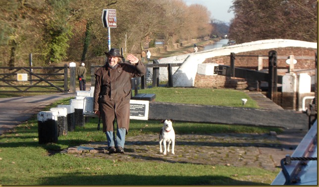 SAM_4392 Maffi and Molly at Keepers Lock