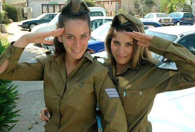 [israeli-defense-girls-17%255B2%255D.jpg]