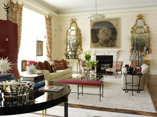 The subtle similarities of the rug and wallpaper are amazing here. (Richard Mishaan Design, LLC)