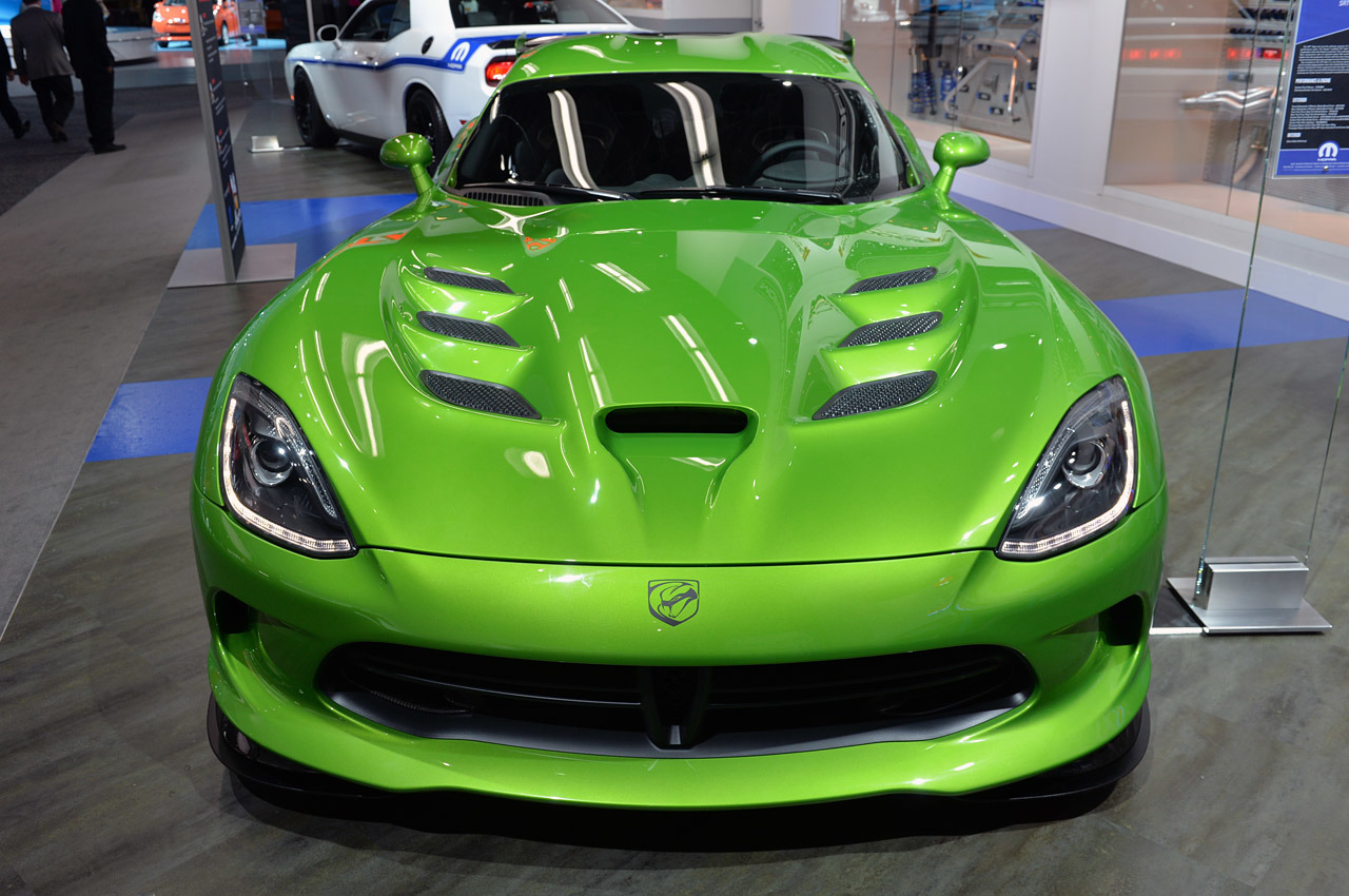Dodge Viper srt ACR 2009 зеленая