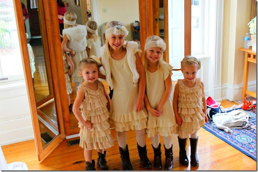 Wedding flower girls The most adorable flower girls in cowgirl boots 
