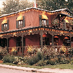 Les Menus-Plaisirs, Restaurant-Auberge