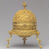 Goa stone container with stone and sand, late 17th–early 18th century India (Goa or western India) Container and stand; worked gold; Goa stone: organic and inorganic material, gilded