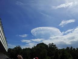 [ufo26.jpg]