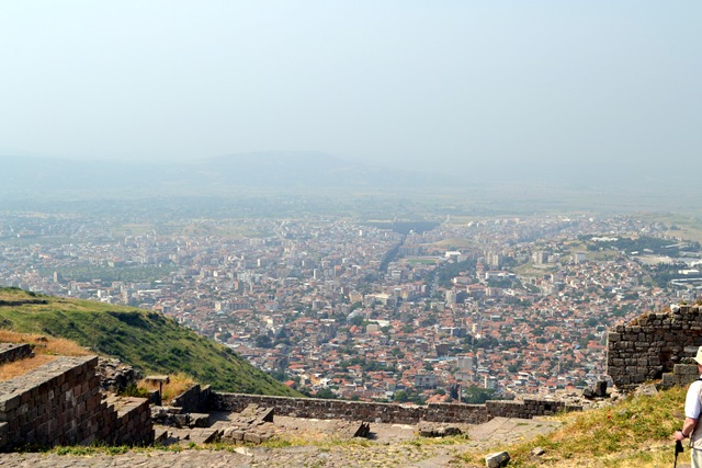 [Pergamon%2520Trajan%2520Temple%2520City%2520View%255B1%255D.jpg]