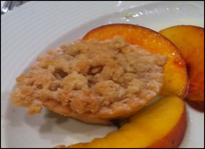 miniature peach cobler