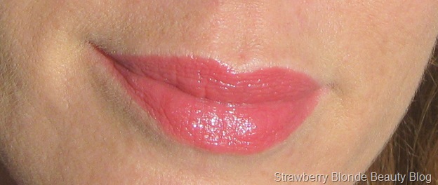 Liz Earle Lipstick Raspberry 04 Swatch (6)