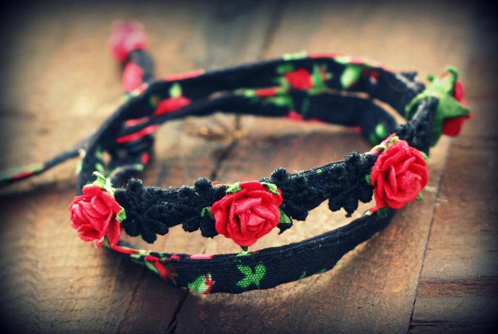 [Collana%2520stoffa%2520roselline-007%255B5%255D.jpg]