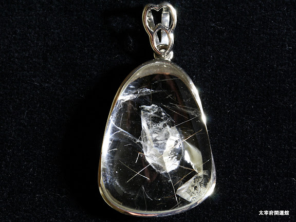貫入・ルチル入り水晶 48,000円