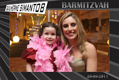 Fotos do evento Guilherme Simantob (fotos divertidas) - 20.08.11. Foto numero 115 da Social Click Fotografia Digital, do Rio de Janeiro, RJ, que faz fotos divertidas, fotos malucas, fotos com fantasias, fotos na hora, fotografia maluca, fotografia divertida com molduras personalizadas. fotos divertidas malucas foto maluca animadas animado rj rio de janeiro divertida fantasia animada baile debutantes festa fotógrafos eventos engraçadas para 15 anos