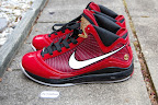 Throwback Thursday: LEBRON VII Heroes Pack Jordan PE nike air max lebron 7 pe hero pack deion 3 04 Throwback Thursday: LEBRON VII Heroes Pack Jordan PE