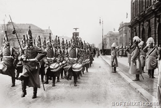 [War_Parade_07_800%255B8%255D.jpg]