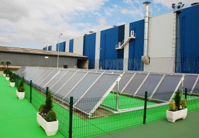 [panel-solar-fabrica-renault%255B6%255D.jpg]