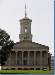 9498 Nashville, Tennessee - Discover Nashville Tour - downtown Nashville - the State Capitol Building