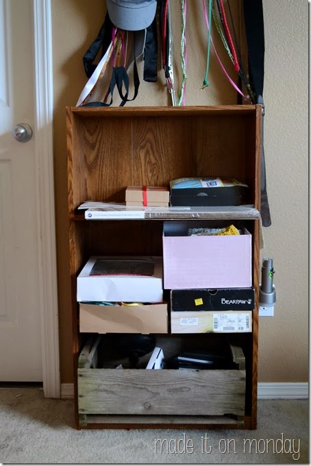 A Practical & Affordable Craft Closet @ Made it on Monday A Practical & Affordable Craft Closet @ Made it on Monday