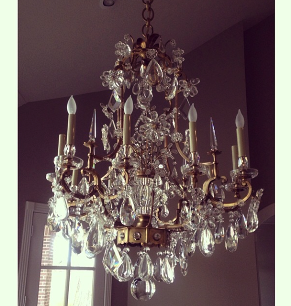 Paloma Contreras Design | AERIN Vestry Chandelier | Crystal, Brass