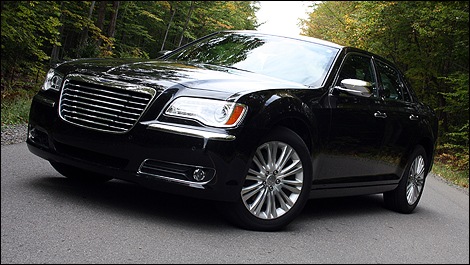 [Chrysler-300c-AWD-2011_i05%255B2%255D.jpg]