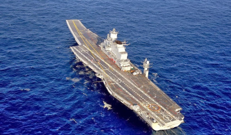 Aircraft-Carrier-INS-Vikramaditya-02-Indian-Navy-R