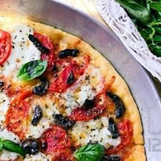 Easy Tomato-Basil Pizza