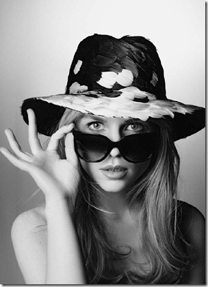Clemence-Poesy-Sasha-Pivovarova-for-Maison-Michel-Autumn-Winter-2011-010