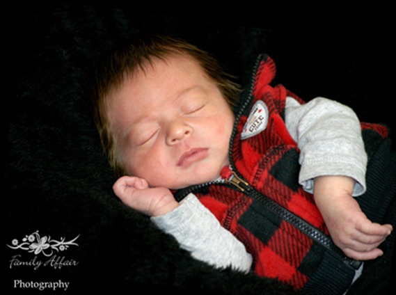 Tacoma Newborn Portrait Photographer 06