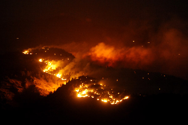 Aerial view of the Lower North Fork wildfire near Conifer, Colorado, 27 March 2012. inquisitr.com