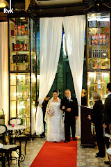 Fotos do evento Carina e Armando. Foto numero 18 de Rogerio von Kruger, fotografo no Rio de Janeiro (RJ), que faz fotos de casamento, fotos de musica, fotos de shows e fotos de eventos. Rogerio von Kruger faz fotos digitais de casamento no Rio de Janeiro, RJ. fotos de casamento foto digital rio janeiro rj festa noiva noivas festas album casamentos digitais retrato fotografia
