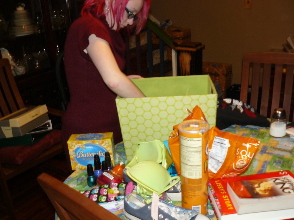 [Easterbaskets-and-rainbow-0163.jpg]
