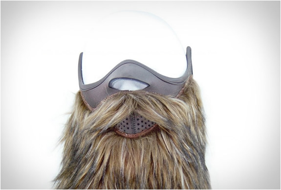Bearded-Protective-Ski-Mask-by-Beardski-4.jpg