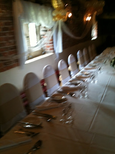 a long top table however nowadays couples opt for a round table as it's more