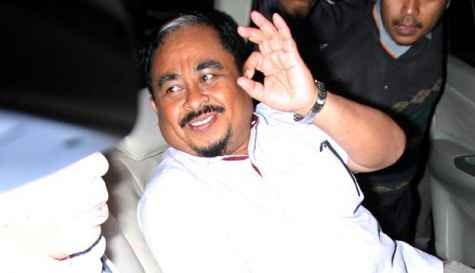 [tuduhan%2520impor%2520daging%2520sapi%2520kepada%2520ustad%2520luthfi%2520hasan%2520ishaq%255B3%255D.jpg]