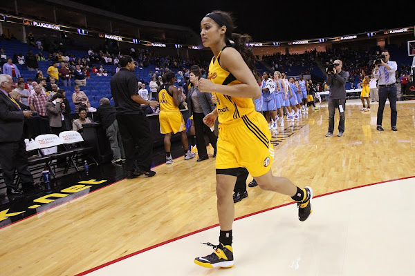 Skylar Diggins Rocks Soldier VII Tulsa Shock Away PE in WNBA Debut