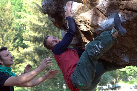 Leonardo Gontero, atleta del team Petzl Italia, sul blocco di finale a ChamporShock 2011