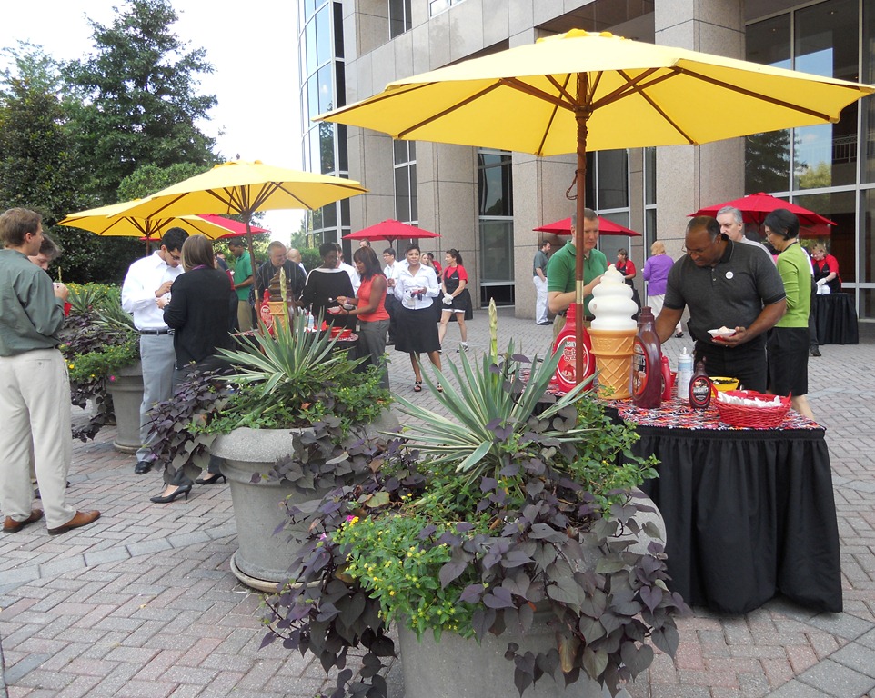 [IceCreamSocial2%255B9%255D.jpg]