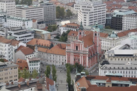 Kirche im Zentrum _MG_2342.JPG