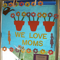 Happy Mommies Day!!