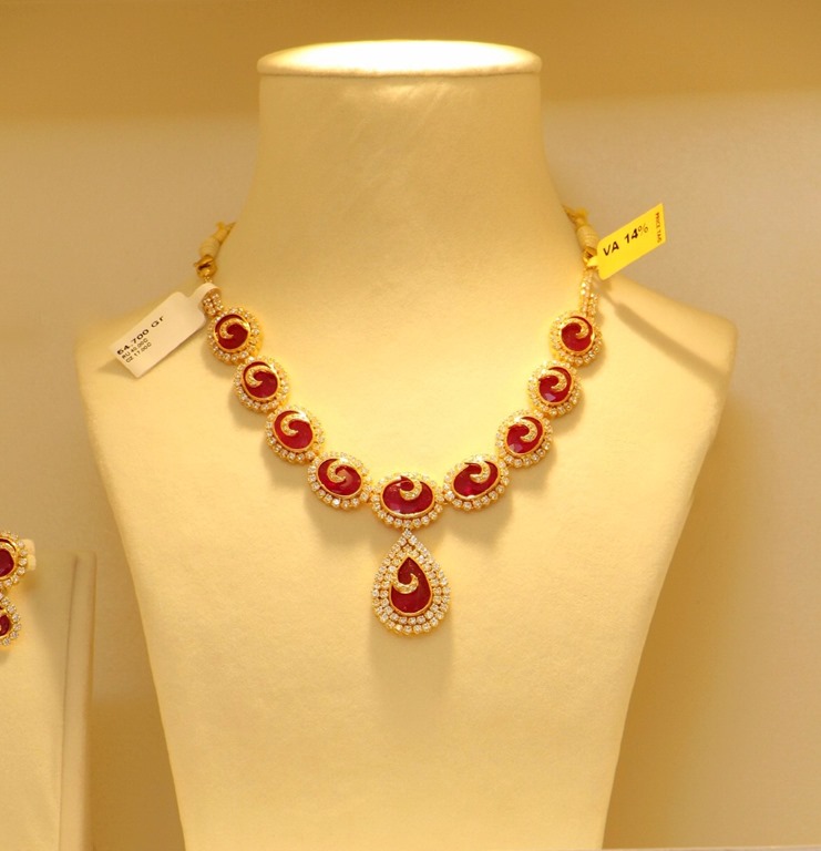 [Gold_Necklace%2520%25284%2529%255B4%255D.jpg]