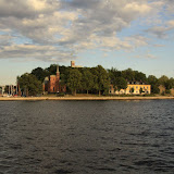 Blick auf die noch kleinere Insel Katellholmen. Stockholm - 2 Tag 253.jpg
