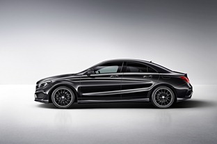 Mercedes-Benz CLA 250 Edition 1 Kosmosschwarz 2013  /  Mercedes-Benz CLA 250 Edition 1 cosmos black 2013