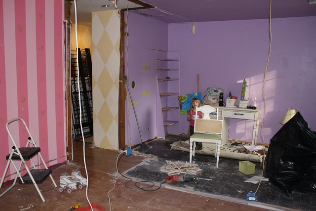 [girlsroom-32%255B2%255D.jpg]