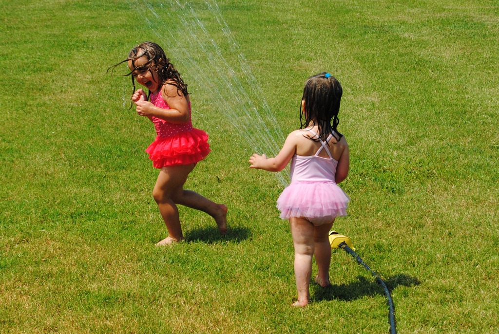 [water%2520with%2520aubrey%2520027%255B4%255D.jpg]