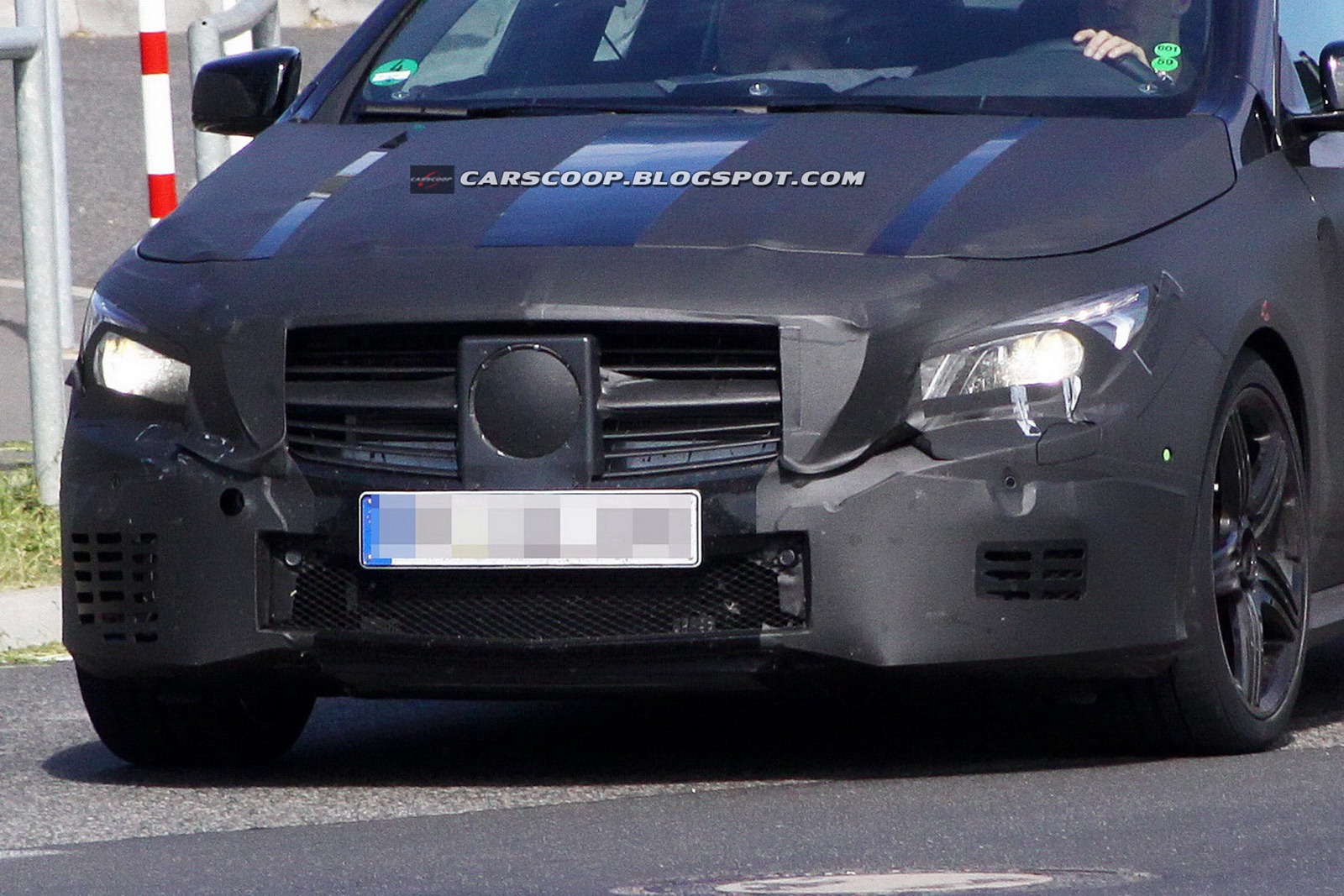 [2014-Mercedes-Benz-CLA45-AMG-9%255B3%255D.jpg]