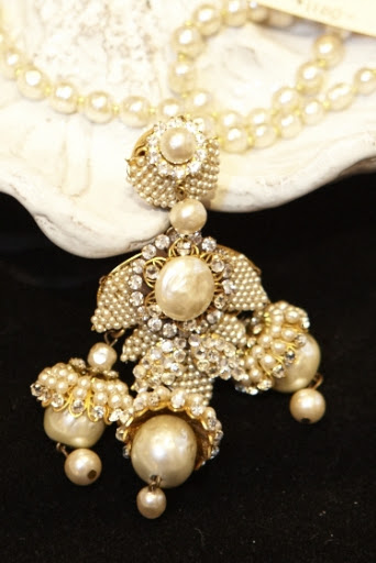 One of the fabulous vintage necklaces available at J.Crew Bridal. One of the fabulous vintage necklaces available at J.Crew Bridal.